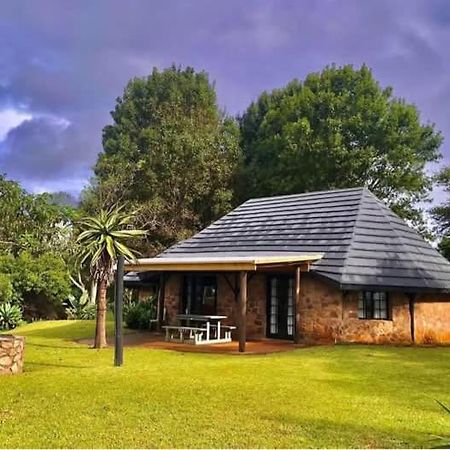 Villa Phezulu Safari Park Botha's Hill Exterior foto